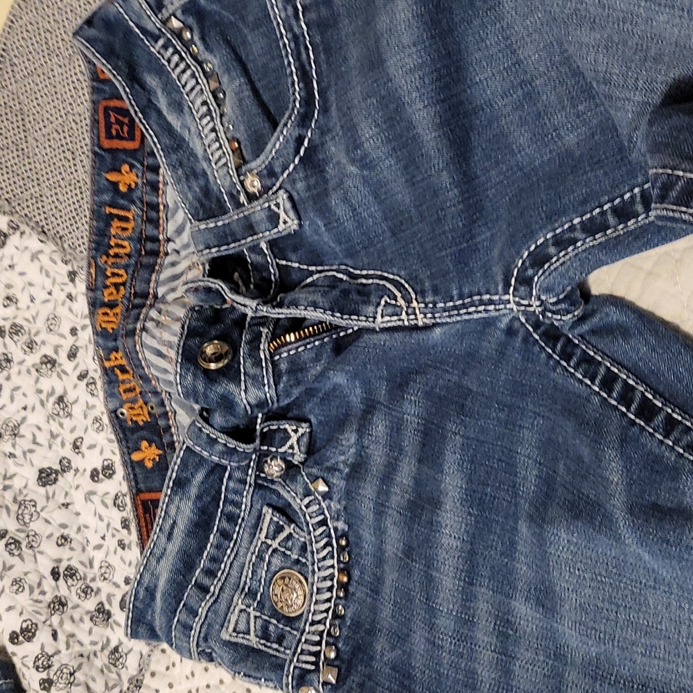 Women's Rock Revival jeans